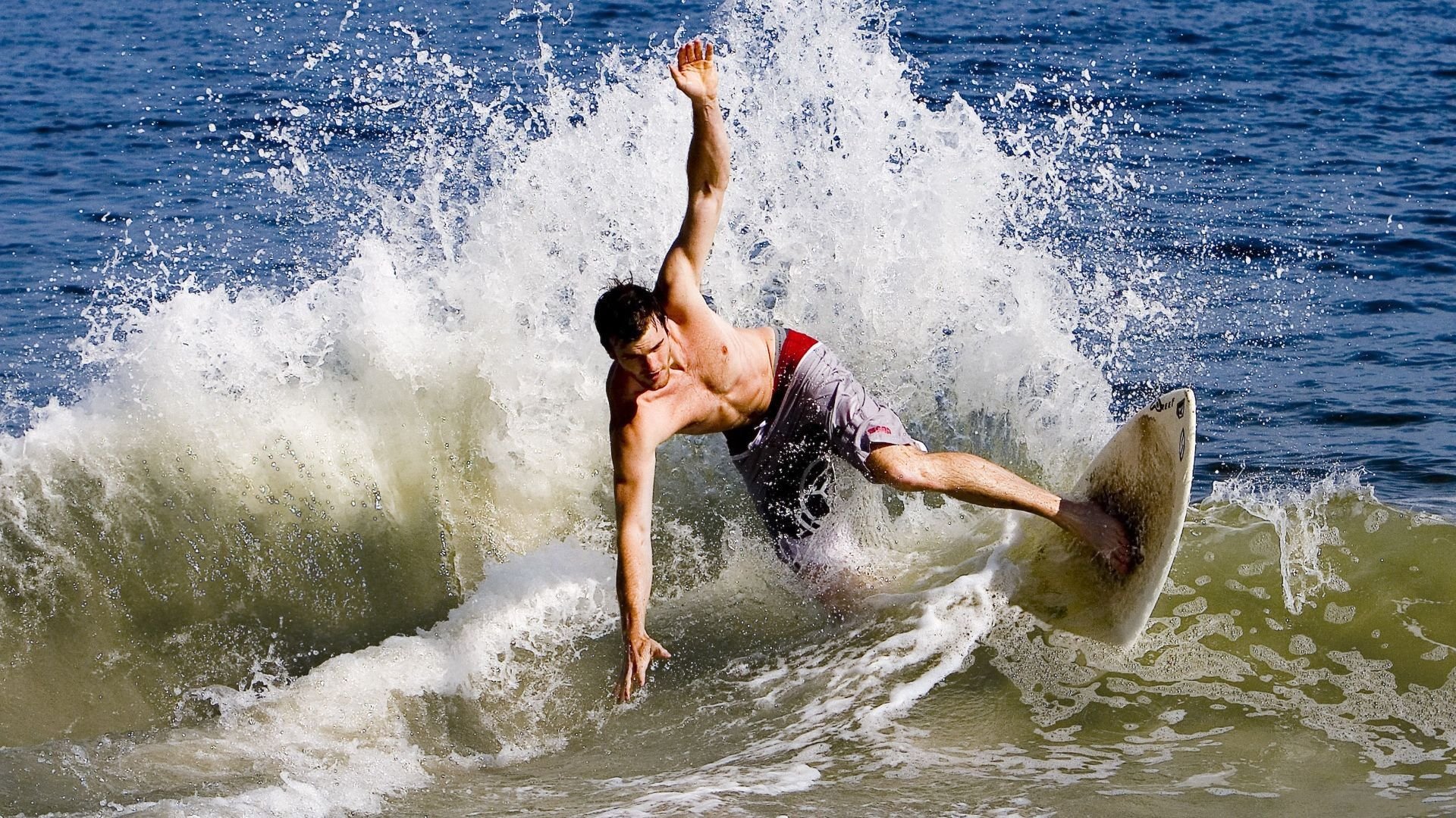 乐鱼体育平台官网-【“云端裁判”技术】技术远程助阵，比赛现场更公正！，2000万像素照片分辨率