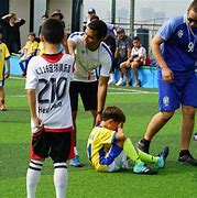 包含"青训教练的故事：他们的辛酸与坚持"的词条